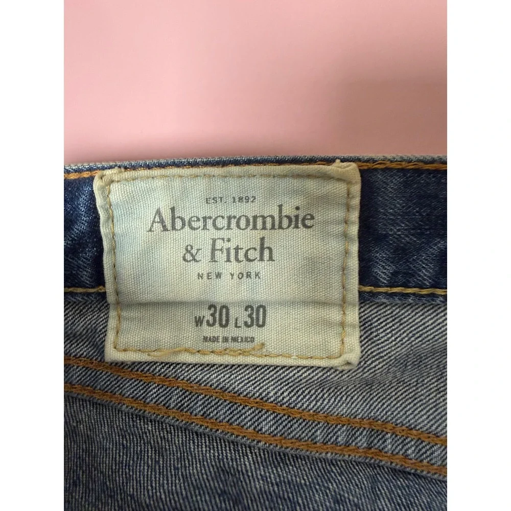 Abercrombie & Fitch discover your
